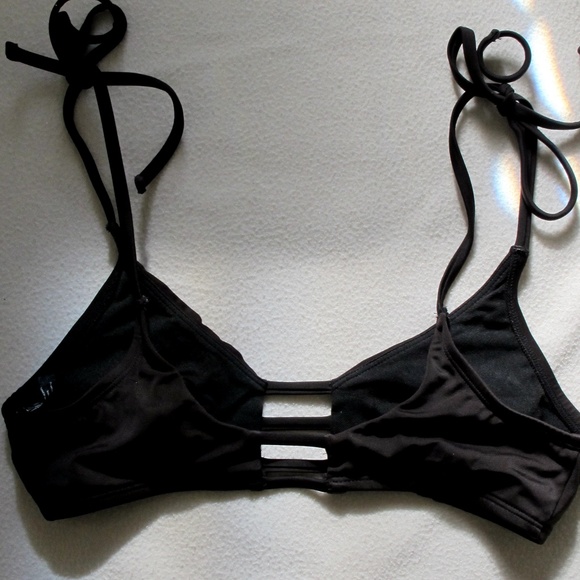 URBAN OUTFITTERS Out From Under Winnie Bikini Top - Picture 3 of 4